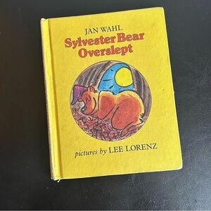 2 for $15 📚 Sylvester Bear Overslept by Jan Wahl & Lee Lorenz